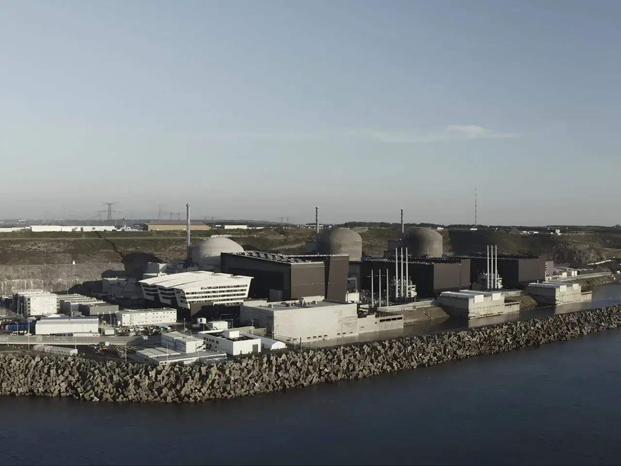 Francja ma 18 elektrowni atomowych czy 57 reaktorów?